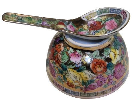 CİN CORBA TAKIMI PORSELEN ÜZERİ CİCEKLİ KASE KAŞIK TOPLAM İKİ PARCA DAMGALI 