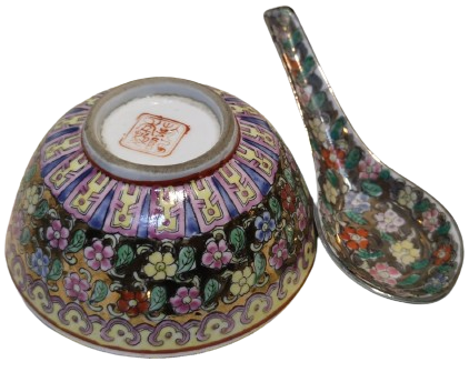 CİN CORBA TAKIMI PORSELEN ÜZERİ CİCEKLİ KASE KAŞIK TOPLAM İKİ PARCA DAMGALI 