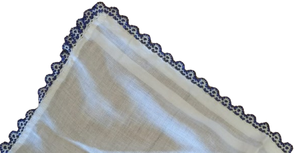 YEMENİ BEYAZ KENARLAR KOMPLE EL İŞCİLİKLİ  LACİVERT OPAL CAM BONCUKLARLA DÖNÜLMÜŞ EŞARP 