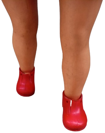 1970 LİSSİ BATZ MAVİ BEYAZ KARELİ ELBİSELİ 82 CM BOYUNDA ELBİSELİ KIZ BEBEK KIRMIZI AYAKKABILI OYUNCAK KIZ COCUK BEBEK SINIRLI ÜRETİM