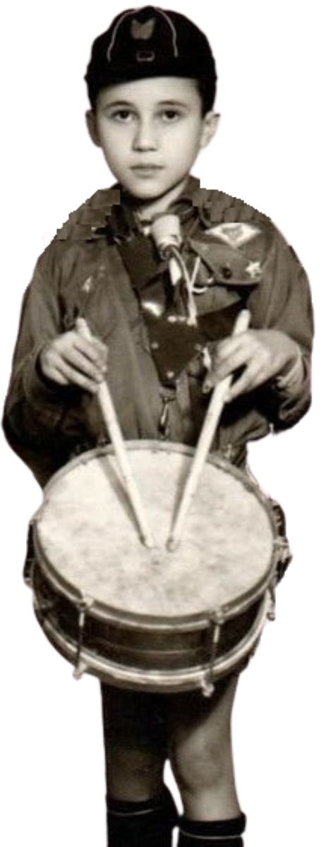 1960 OKULLARDA MERASİMLERDE KULLANILAN PİRİNC KASNAK DERİ GERDİRME AYARLANABİLİR SES KALİTELİ TRAMPET 2 ADET BAGET CUBUGU MEVCUTTUR