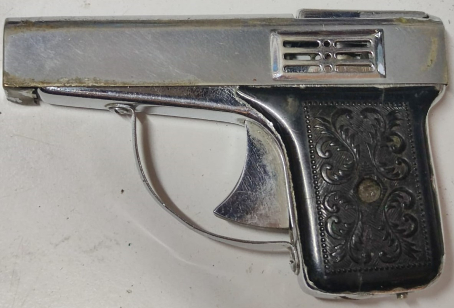 196 ROOKIE PENGUIN LİHGTER  PİRİNC ÜZERİ BEYAZ KROM KAPLAMA FUL MEKANİK TABANCA  BENZİN TAŞLA CALIŞIR