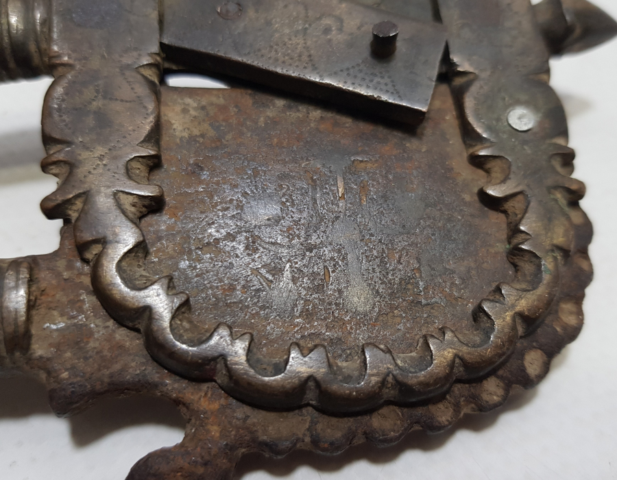 1800 OSMANLI DÖNEMİ BRONZ ÜZERİ  İŞLEMELİ KESME KISMI DOGME CELİK SEKER KESME MAKASI