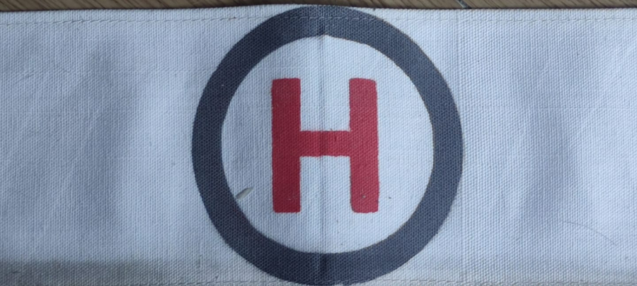 1950 HASTA BAKICI  KOL BANDI DEVLET KURUMLARINDA KULLANILMASI İCİN DEVLET MALZEME OFİSİ TARAFINDAN YAPILMIŞ DAGITILMIŞTIR PAZUBENT