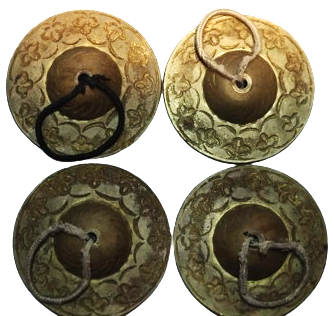 2 ÇİFT 4 DET ZİL KÖÇEK DANSÖZ ORYANTAL DANCI ZİLİ ESKİ DÖKÜMDEN ELDE DÖVÜLEREK SESLENDİRİLMİŞ MÜKENMEL TINI CIKARTMAKTADIR