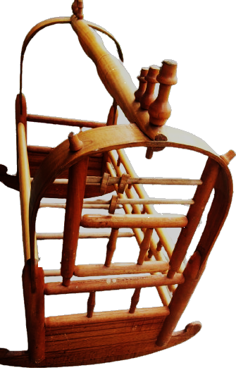 1950 AHŞAP KOMPLE MASİF EL TORNASINDA CEKİLMİŞ BEBEK SALLANAN BEŞİK GECME TEKNİK KULLANILARAK YAPILMIŞ CİVİSİZ