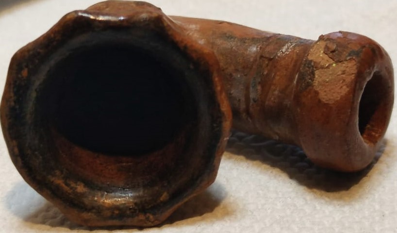 OSMANLI 19 YUZYIL TOPHANE LÜLE TÜTÜN İÇME TOPRAK KIZIL KİL İLE ELDE YAPIM PİŞMİŞ KİLDEN YAPILMA TERRACOTTA ATIK KIRIK CATLAK KESİNLİKLE YOKTUR