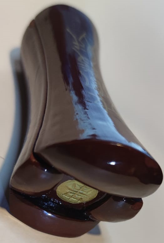 CİNDE  CENAZE VE DEFİN İŞLEMLERİNDE KULLANILAN ÖLEN YAKILAN ÖLÜLERİN KÜLLERİNDEN HATIRASI İÇİN KOYULDUGU KUTU