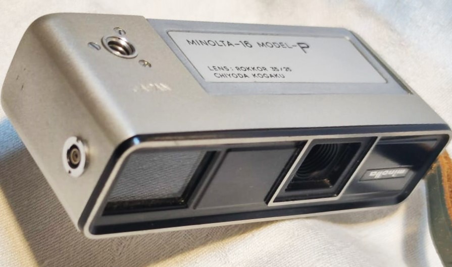 MİNOLTA -16 MODEL-P LENS ROKKOR 35/25 CHIYODA KOGAKU CAMERA UFAK BOYDA FOTOGRAF MAKİNASI