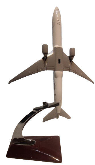 TURKISH AIRLINES GLOBALLY YOURS BOEİNG 777-300 TURK HAVA YOLLARI THY KUSUSUNDA  1/400 MAKET METAL KAİDELİ YOLCU UCAGI