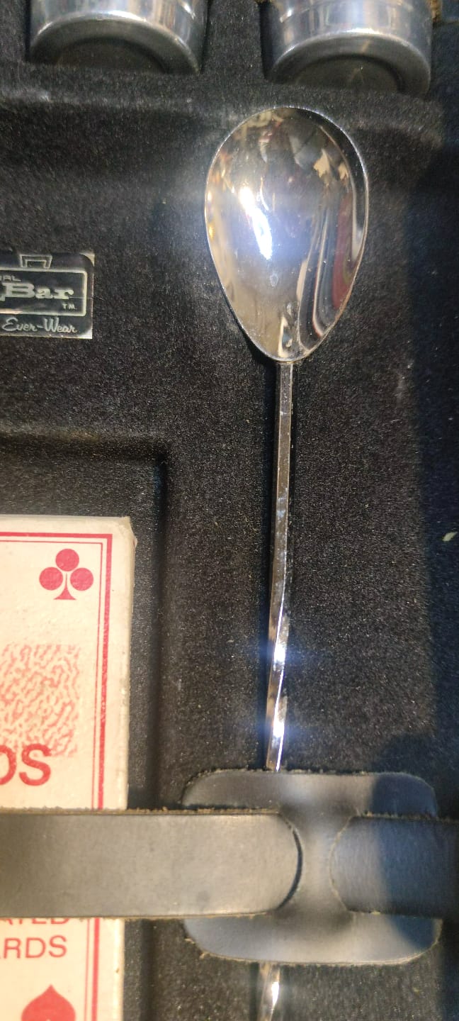 1960 VINTAGE TRAV-L-BAR EVER-WEAR EXECUTAIR 880 TRAVEL BAR USA TREN UCAK GEMİZ KARA YOLCULUGUNDA KULLANILAN CANTA BAR