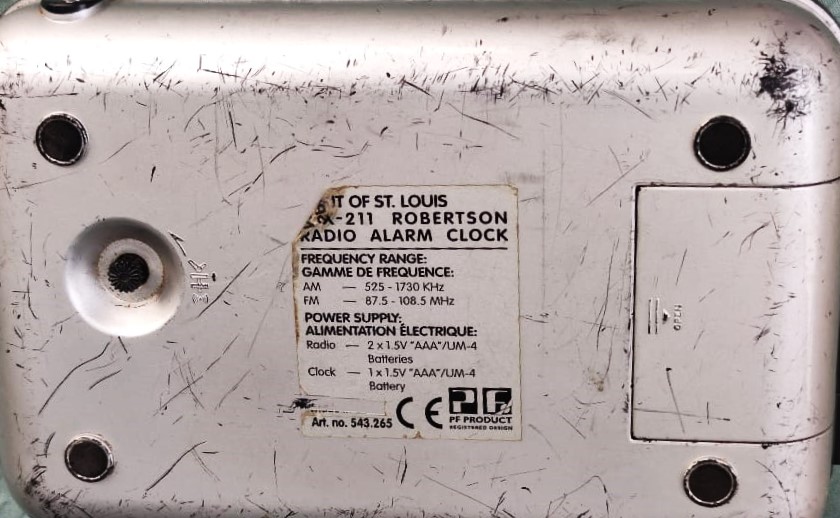 SPIRIT OF ST.LOUIS N-X-211 ROBERTSON RADIO ALARM CLOCK FLIGHT CASE PORTABLE CANTA RADYO SAAT