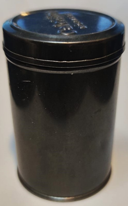 CALCİDİNE BİOFARMA TENEKE BOŞ KAPAKLI SİLİNDİR ŞEKLİNDE İLAC KUTUSU