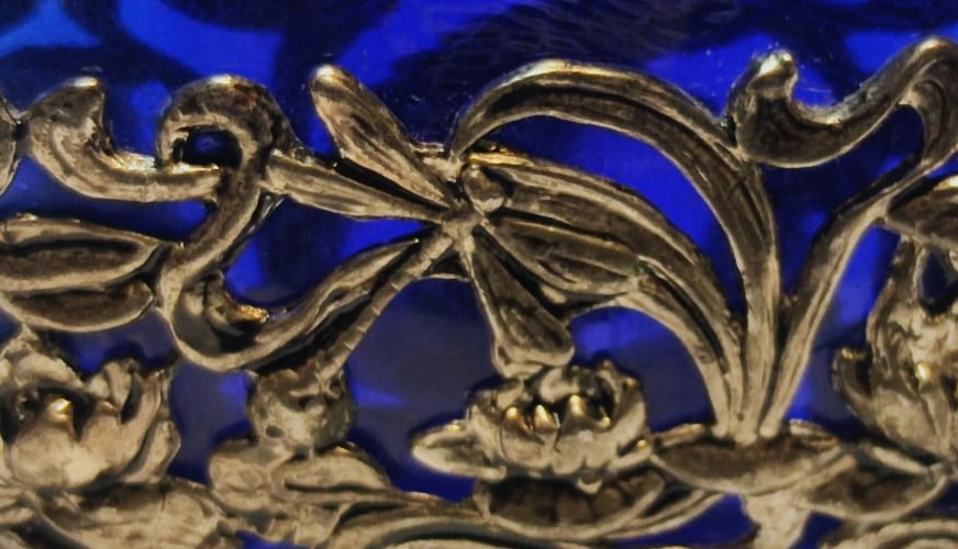 HANDCRAFTED SİLVERTRİ COBALT BLUE PURFUME GLASS KOBALT MAVİSİ VİDALI KAPAKLI CAM İÇİ BOŞ PARFUM ŞİŞESİ