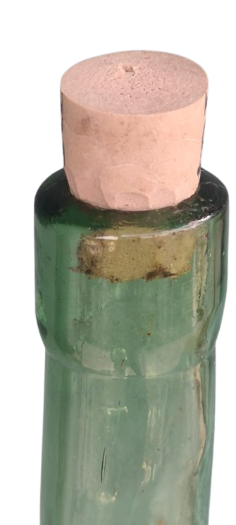 1900 EL YAPIM UFLEME ŞİŞE AGZI MANTARLI SIVI SAKLAMA KABI ŞİŞEŞİ SICAK DÖVME DEMİR ALTIGIYLA 