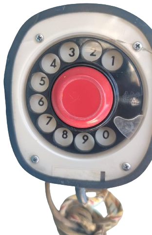 1960 L.M ERİCSSON MADE IN SWEDEN COBRA TELEPHONE CEVİRMELİ SAYISAL İSVEC SARI RENKDE  TELEFON