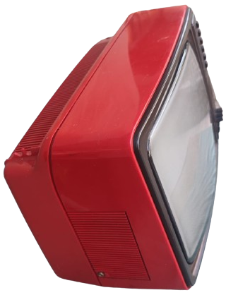 1979 GRUNDIG TRUMPH 1421 GERMANY KIRMIZI KASA SİYAH BEYAZ  6 KANAL UHF VHF 220 VE 12 VOLT İLE CALIŞIR 31 EKRAN 