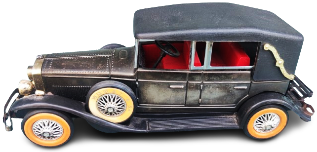 1970 BATTERY AD 1928 LİNCOLN RADIO TEK DALGA YANDA DURAN ISTEPNELERİNDE İSTASYON SES AYARI YAPILMAKTA OTOMOBİL  RADYO