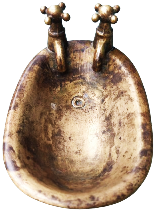 1970 MİNYATUR PİRİNC CİFT MUSLUKLU KUVET ŞEKLİNDE TASARLANMIŞ SABUNLUK DÖRT PENCE AYAKLI 