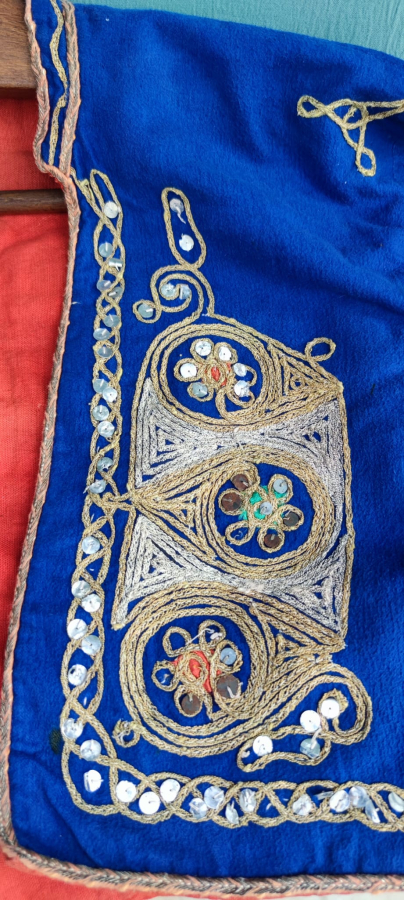 OSMANLI CİVİT MAVİ NAR KIRMIZI  ASTARLI YÖRÜK TAMAMI ON ARKA KOLLAR KOMPLE İŞİ TEL EL KIRMA DOKUMA  KUMAŞ CEPKEN