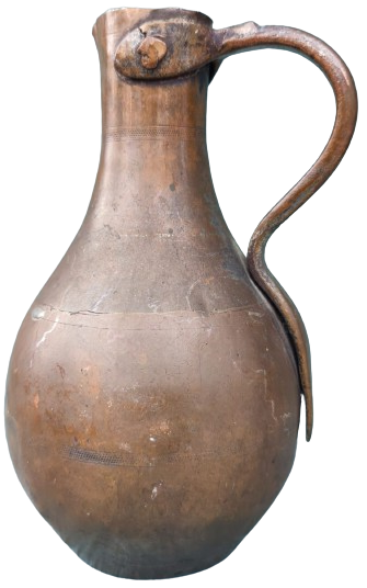 OSMANLI EL DÖGME DAMGALI UZERİ İNCE KUŞAK ŞEKLİNDE İŞLEMELİ UFAK BOYDA KULPLU BAŞ UCU SU SURAHİSİ 