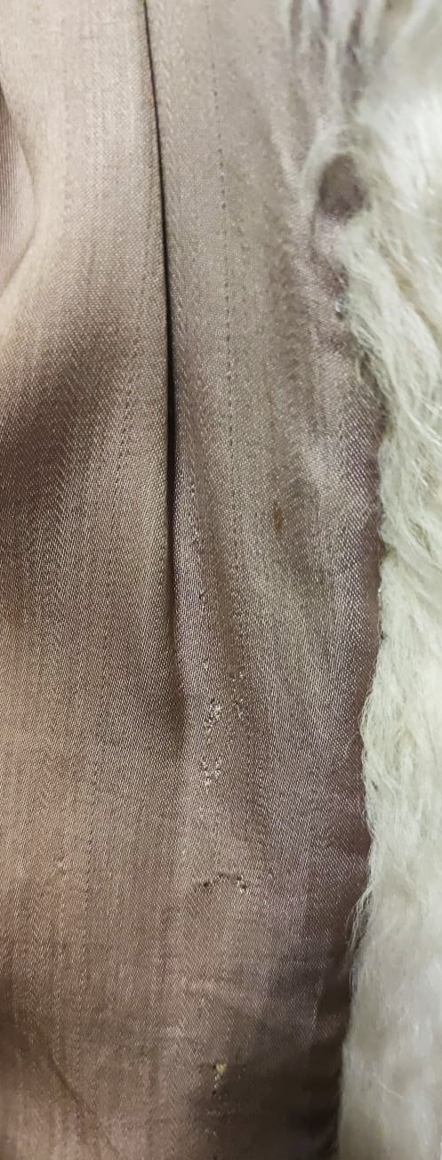 1970 CEM KARACANIN GÜNLÜK KULLANIMDA GİYDİGİ ERKEK ALACALI KREM GRİ SİYAH TON RENKLERİNDE ORJİNAL TİLKİ  KÜRK ERKEK CEKET