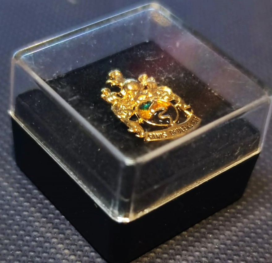 SANIS OPULENS EST ALTIN KAPLAMA ROZET ORJINAL  KUTUSUNDA