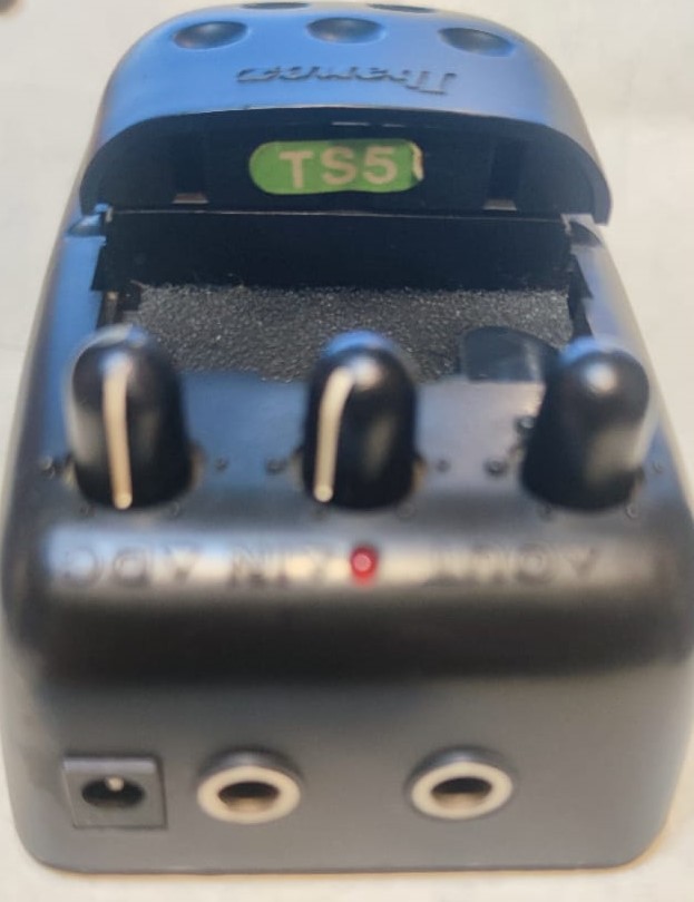 IBANEZ TS5 TUBESCREAMER SOUNDTANK GUITAR EFFECTS PEDAL MODELCSL-CHU-0101A  GİTAR EFEKT PEDALI