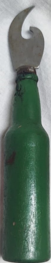 1930 BLACK & WHITE VİSKİ VE KONYAK  ŞİŞESİ FORMUNDA MANTAR ŞARAP AÇACAĞI TİRBÜŞON VE KONSERVE ŞİŞE ACACAGI YEŞİL VE SİYAH AHŞAPDAN 