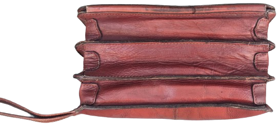 1980 PORTFÖY ELDE TAŞINAN ERKEK CANTA TAMAMI DERİ COK GÖZLÜ FERMUARLI EKSİKSİZ SORUNSUZ