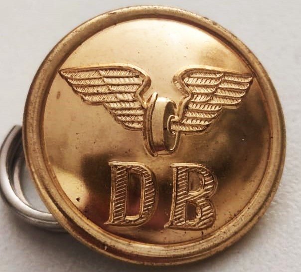 1950 DEUTSCHE BUNDESBAHN ALMAN DEMİR YOLLARI CALIŞAN GÖVERLİ ÜNÜFORMA RESMİ ELBİSE DUGMESİ METAL 2 ADET