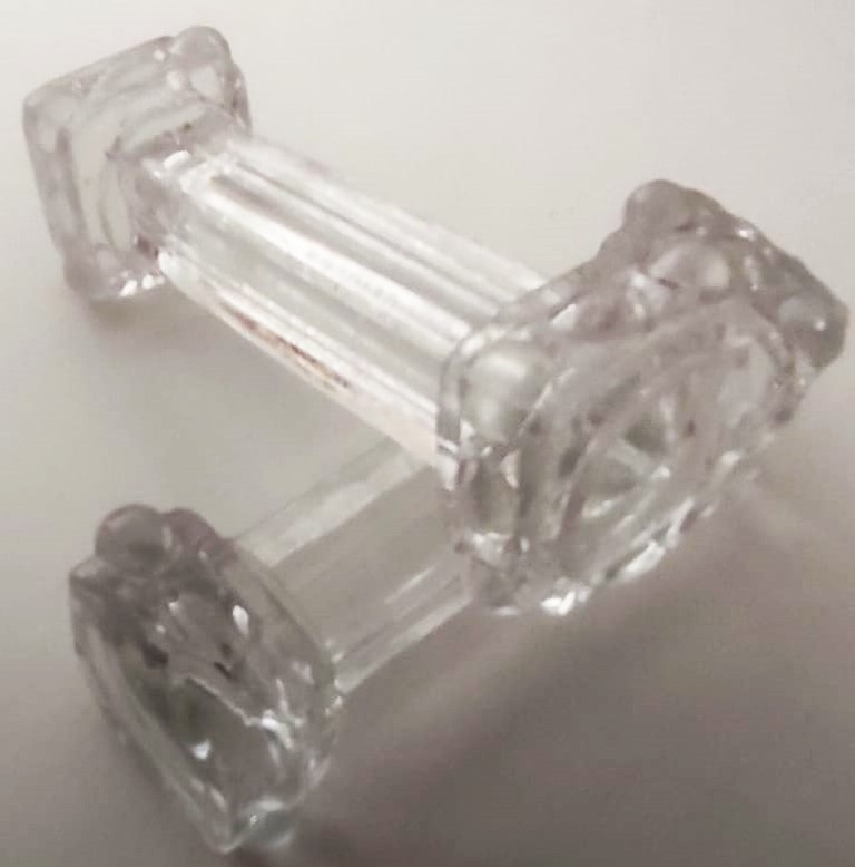 FRANSIZ VİKTORYA DÖNEMİ CRYSTAL İKİ ADET MASA UZERİ BICAK CATAL KASIK DAYAMA STANDI