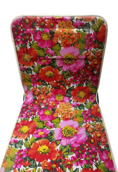 1950 PLAJ YAZLIK GÜNESLENME UZANMA KATLANABİLİR METAL KASA UZERİ CİCEK DESENLİ KAPLAMA SEZLONG