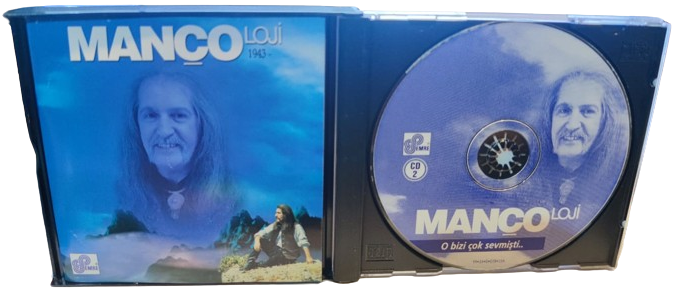 MANCOLOJİ 1943 O BİZİ COK SEVMİSTİ..BARIS MANCO 2 CD ORJINAL KUTUSUNDA KİTAPCIKLI