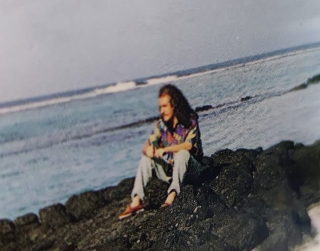 MANCOLOJİ 1943 O BİZİ COK SEVMİSTİ..BARIS MANCO 2 CD ORJINAL KUTUSUNDA KİTAPCIKLI