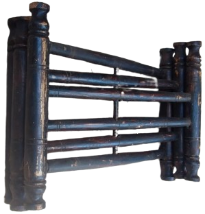 OSMANLI DÖNEMİ AHŞAPTAN MAMÜL EL TORNASINDA CEKİLMİS ACILIR KAPANIR ALTI AYAKLI BİRBİRİNE GECME