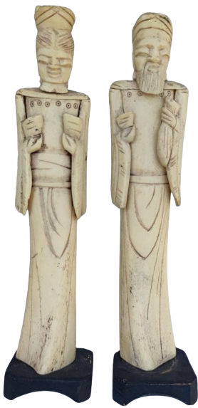 TAMAMEN EL OYMA İSCİLİKLİ  KEMİK CİN YAPIM CİN HANEDANINDAN İMPARATOR VE İMPARATORİCE CİFT FUGURLERİ ALT AHSAP KAİDELİ 