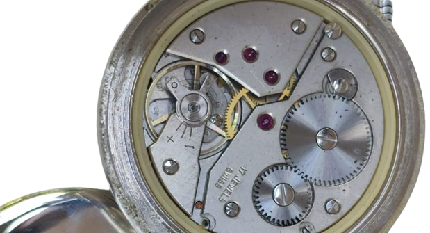 NACAR TCDD NACAR 17 RUBIS  SUPERSHOCK  İSVİCRE MALI CİFT KAPAKLI MEKANİK KURMALI  EMAYE KADRAN DAMGALI  CİFT KAPAKLI  TAŞLI MAKİNE