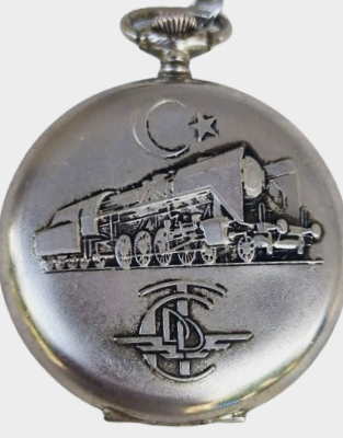 NACAR TCDD NACAR 17 RUBIS  SUPERSHOCK  İSVİCRE MALI CİFT KAPAKLI MEKANİK KURMALI  EMAYE KADRAN DAMGALI  CİFT KAPAKLI  TAŞLI MAKİNE