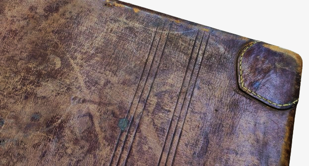 OSMANLI TAMAMI YARMA DERİ  SARI KİLİT SİSTEMLİ EL DİKİŞ VE YAPIM KOSELERİ PARCA TAKVİYELİ ORTO BOY BAVUL