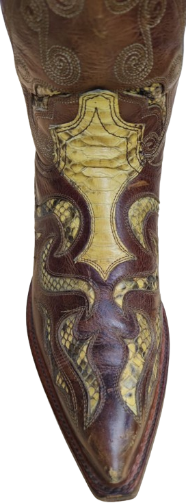 SENDRA USA ÖZEL TASARIM COWBOY WESTERN BOOTS KAHVERENGİ KOVBOY CİZMESİ TİMSAH DERİSİ EL DİKİM  TABAN KISMI YARMA KOSELE YUMURTA TOPUK 42 NUMARA 