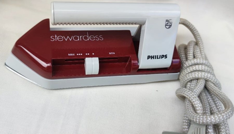 UTU PHILIPS STE WARDESS TERMOSTATLI ISI AYARLI KATLANIR BORDO KREM RENKDE BAKALİT CELİK TABANLI SEYEHAT UTU