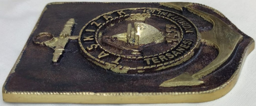 TASKIZAK TESANE KOMUTANLIGI  SİLT KASIMPAŞADA HALİC LIMAN İÇERSİNDE BULUNAN OSMANLININ KURDUGU FATİH SULTAN MEHMET TARAFINDAN 1455 