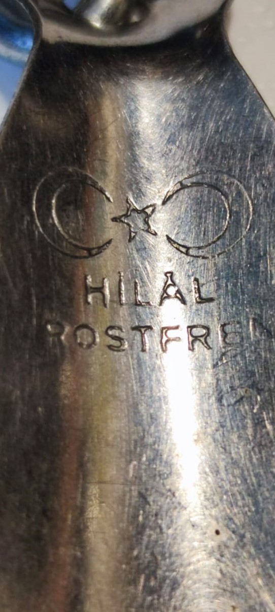 HİLAL AYAKKABI BOYA CİLA MARKA LI KROM ROSTERİ PASLANMAZ KERATA AYAKKABI ÇEK ÇEK VE ANAHTARLIK UFAK BOYDA  CİFT HİLAL ORTADA YILDIZ