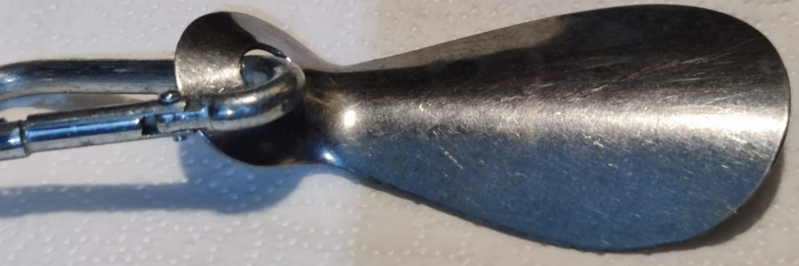 HİLAL AYAKKABI BOYA CİLA MARKA LI KROM ROSTERİ PASLANMAZ KERATA AYAKKABI ÇEK ÇEK VE ANAHTARLIK UFAK BOYDA  CİFT HİLAL ORTADA YILDIZ