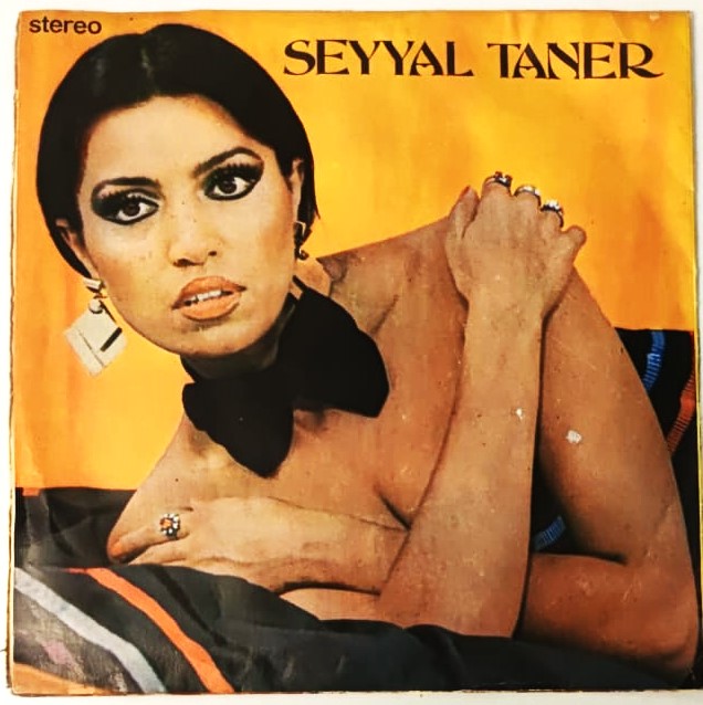 SEYYAL TANER GULME KOMSUNA   SENİ COK OZLEDİM YAVUZ PLAK 45 LİK ORJINAL KABINDA