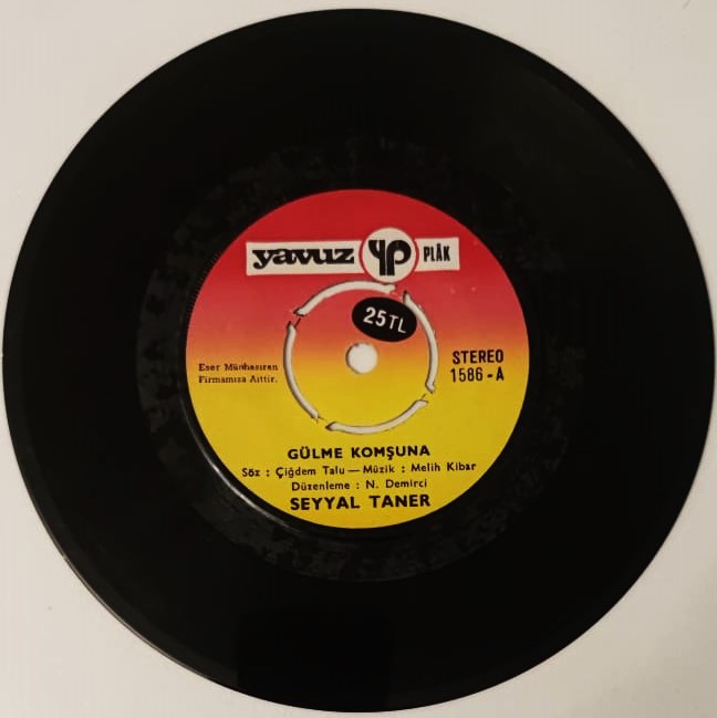 SEYYAL TANER GULME KOMSUNA   SENİ COK OZLEDİM YAVUZ PLAK 45 LİK ORJINAL KABINDA