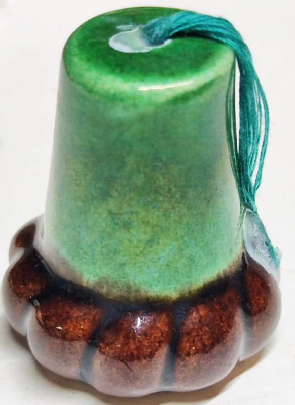 MEVLEVİ SİKKE SEMAZENLERİN SEB İ ARUS TORENLERİNDE KULLANDIKLARI SİSKKENİN SERAMİKTEN UFAK BOYDA YAPILMIS OLANI 