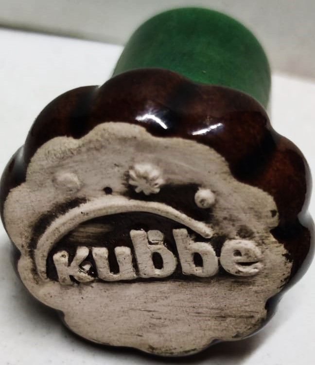 MEVLEVİ SİKKE SEMAZENLERİN SEB İ ARUS TORENLERİNDE KULLANDIKLARI SİSKKENİN SERAMİKTEN UFAK BOYDA YAPILMIS OLANI 