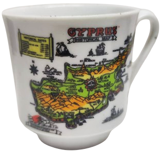 1970 KIBRIS CYPRUS RENKLİ HARİTASI BULUNAN PORSELEN TURK TİPİ FİNCAN KAHVE TAKIMI ALTI TABAK ALTI KULPLU FİNCAN